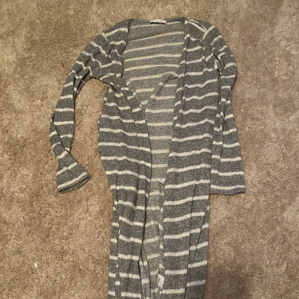 Long stripped cardigan